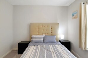3 chambres, fer et planche Ă repasser, Wi-Fi gratuit, draps fournis