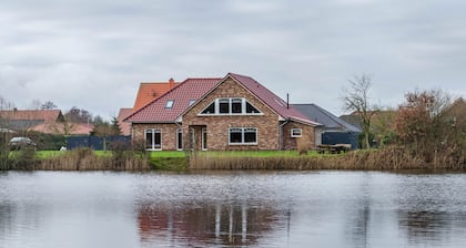 "Haus Mit Seeblick" mit Seeblick und privaten Terrassen