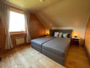 2 bedrooms, free WiFi, bed sheets - Apartment 'Ferienhaus Sonnenschein' with Private Terrace, Private Garden and Wi-Fi (Hasselfelde)