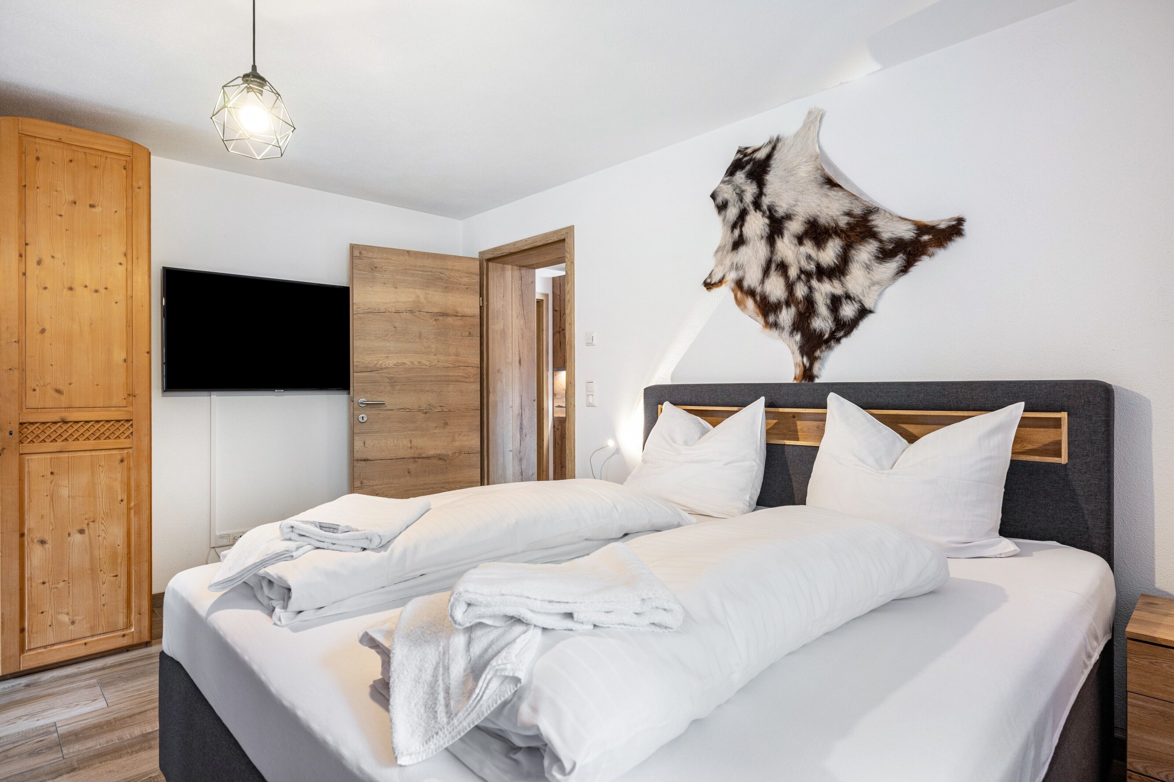 3 habitaciones, wifi gratis y ropa de cama 