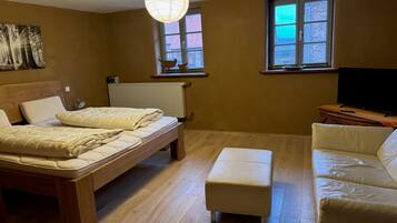 1 habitación, wifi gratis y ropa de cama