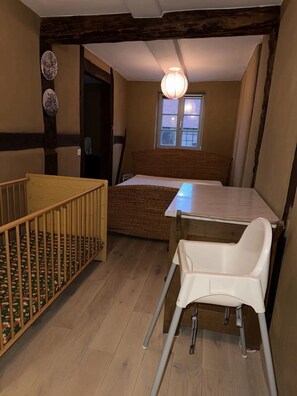 1 habitación, wifi gratis y ropa de cama 