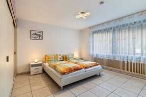 1 quarto, ferros/tábuas de passar roupa, Wi-Fi de cortesia