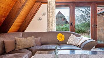 TV, DVD player, stereo