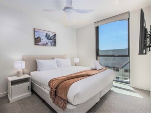 3 chambres, bureau, fer et planche à repasser, Wi-Fi gratuit