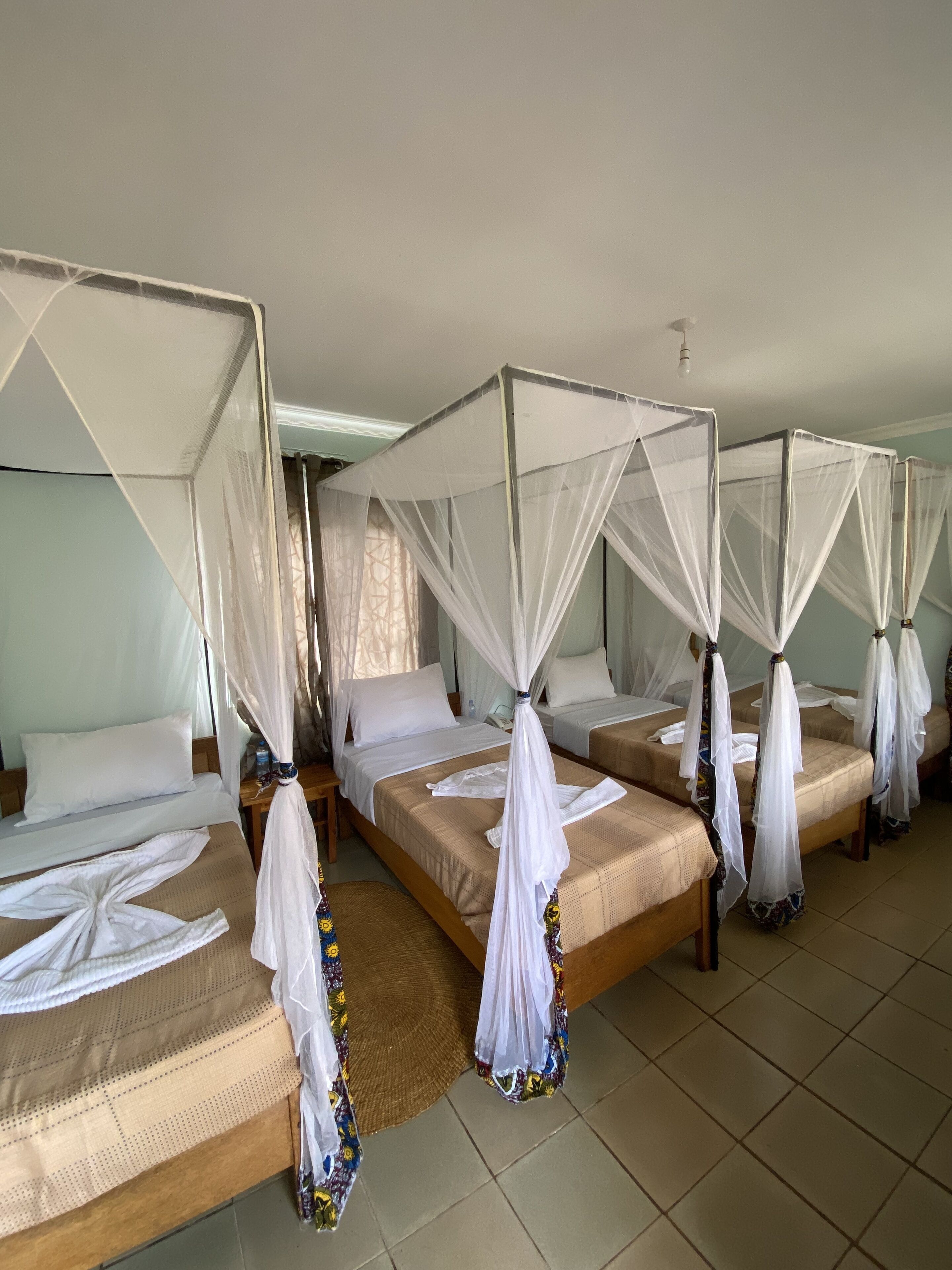 Kamar Triple Standar | Kedap suara, Wi-Fi gratis, dan seprai linen