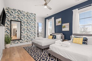 Unclassified image, 2 of 50, button - BF ~ 5 Beds w/ Elevator ~ Free Secure Parking ~ West End ~ Near Vanderbilt and Tons of Restaurants (Nashville)