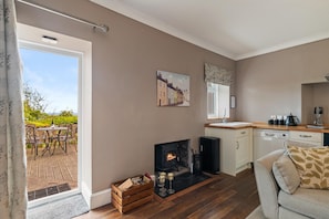2 bedrooms - Caldey Island View - Sea Views and Log Burner (Tenby)