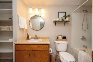 Shower, towels