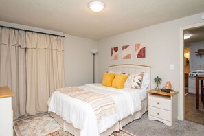 1 bedroom, WiFi, bed sheets