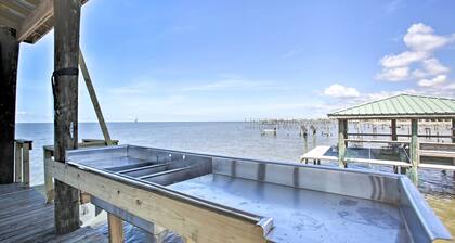 Modern Slidell Home w/ Private Fishing Dock!