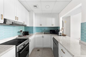 Fridge, microwave, oven, dishwasher