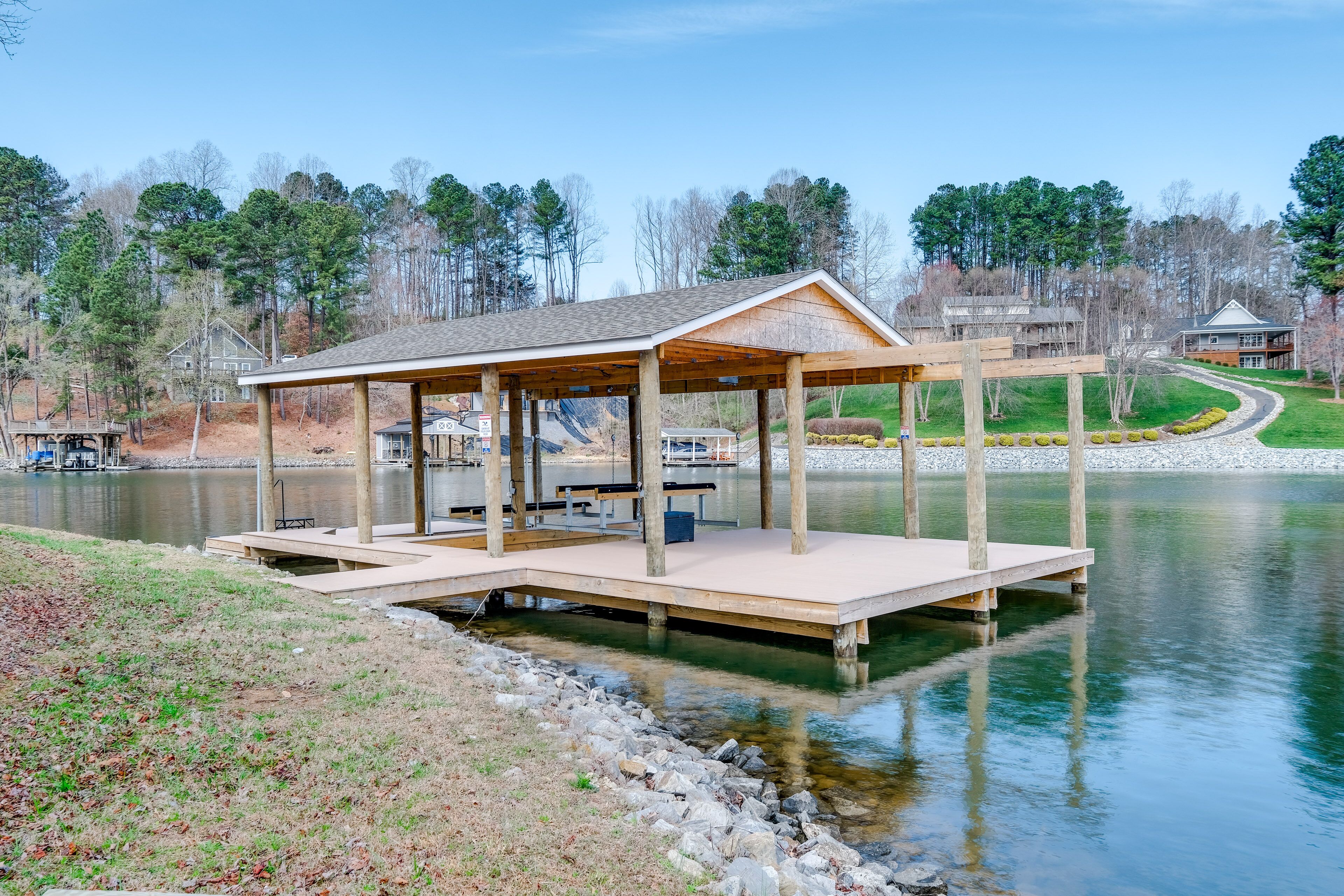Goodview Lake House w/ Boat Dock, Kayaks & Views!