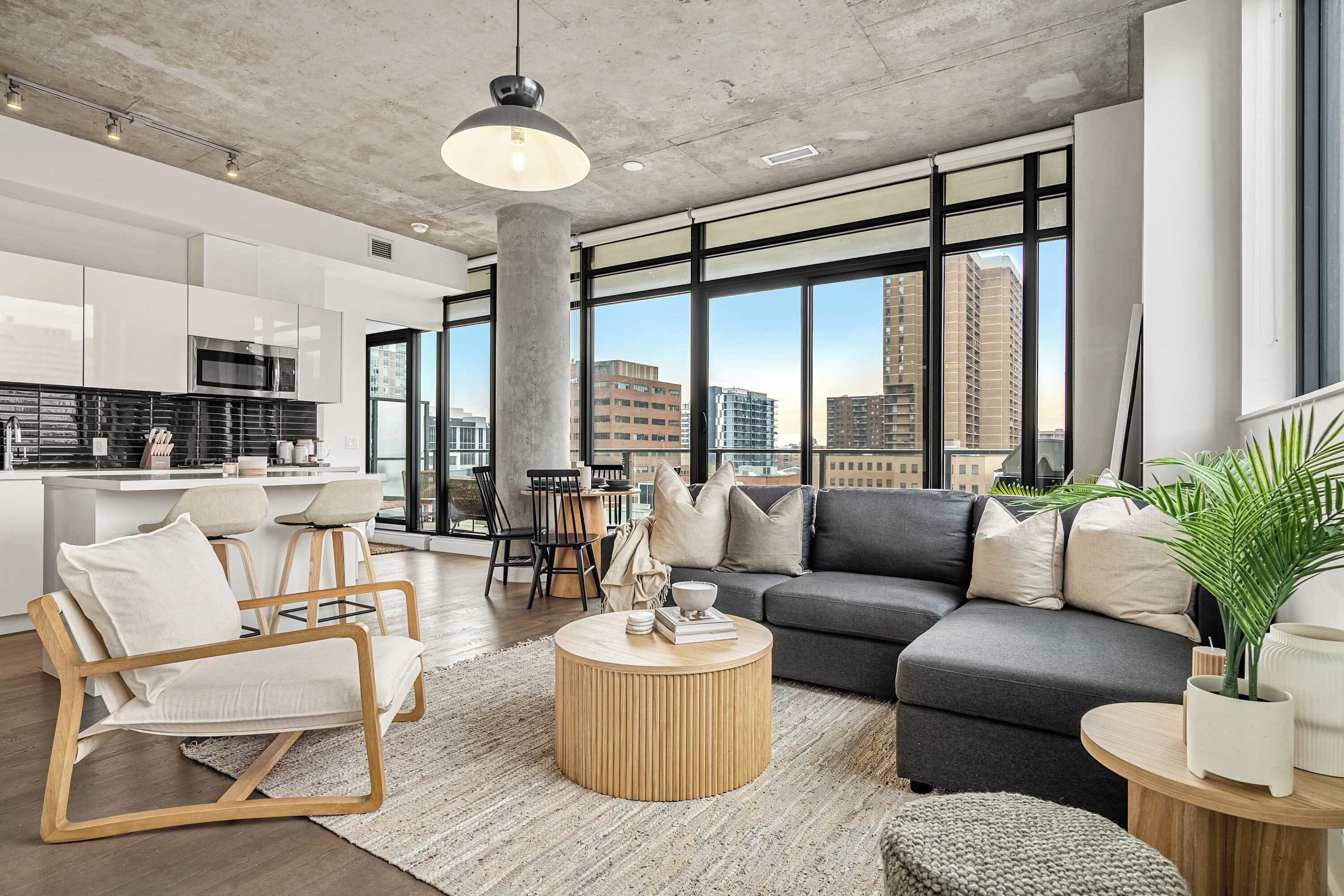 Télévision, espaces bureaux