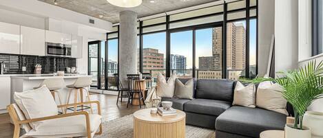 Televisión y oficina