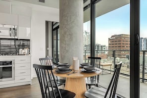 Dining - The Domain | Skyline View | King Beds | Pool | Gym (Calgary)