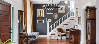 Prime Derby Location - Firepit - Yard