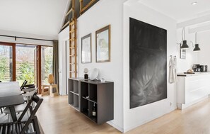 Interior - Nice home in Jægerspris with kitchen (Jægerspris)