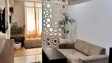 Luxury Studio | Pillow-top beds, individually furnished, desk, laptop workspace