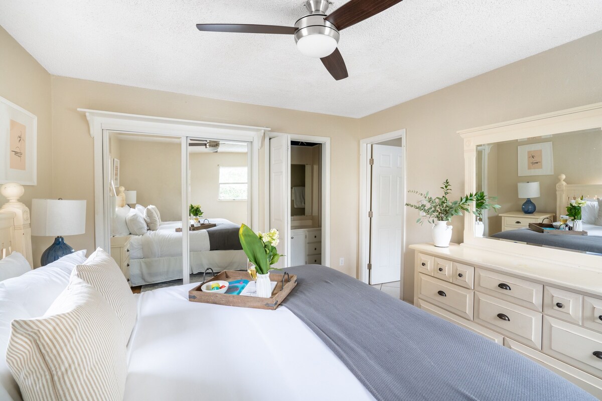 Photo 15 of Harper by AvantStay | Beautiful Home w/ Pool | Walk to the Beach!