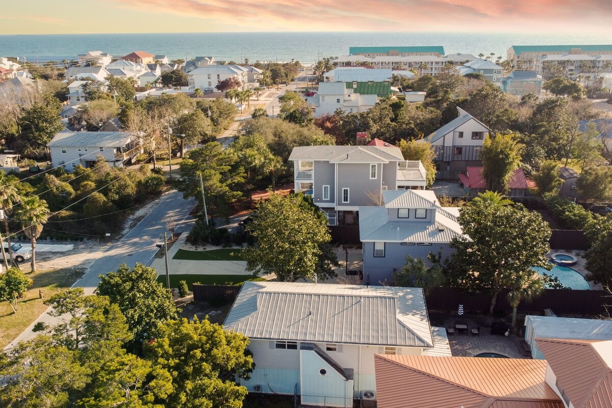 Photo 2 of Harper by AvantStay | Beautiful Home w/ Pool | Walk to the Beach!