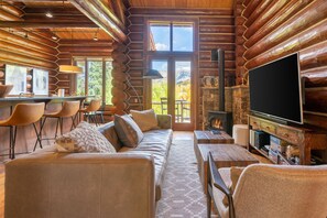 TV connectée, cheminée