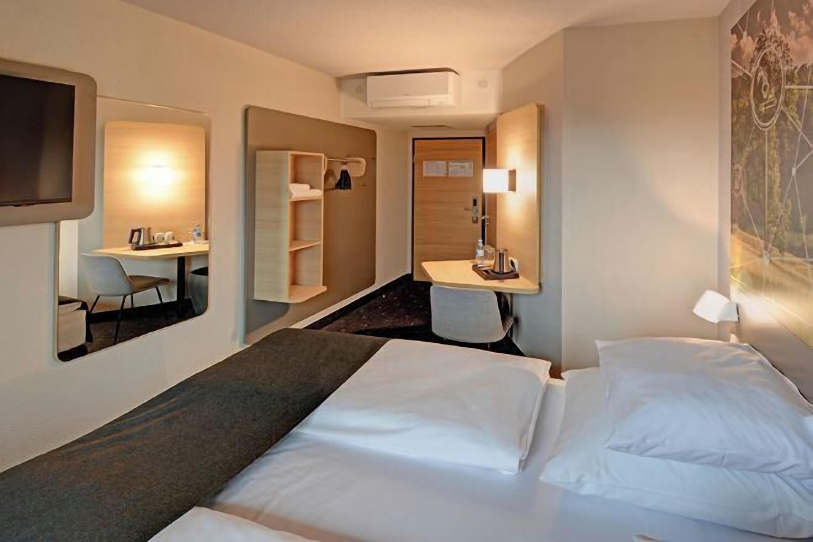 Rideaux occultants, chambres insonorisées, Wi-Fi gratuit