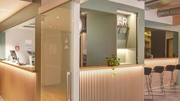 Verdunkelungsvorhänge, schallisolierte Zimmer, kostenloses WLAN