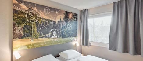 Double Room (French bed) | Blackout drapes, soundproofing, WiFi (free)