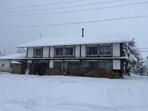 Front of property - DarkHorse at Hakuba (Hakuba)