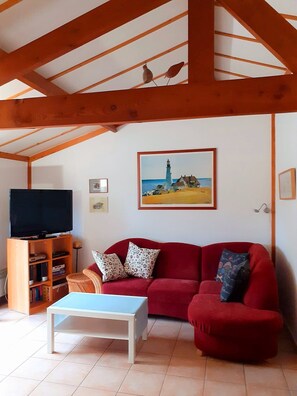 Unclassified image, 2 of 13, button