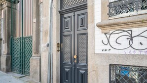 Uklassifisert bilde, 3 av 52, knapp