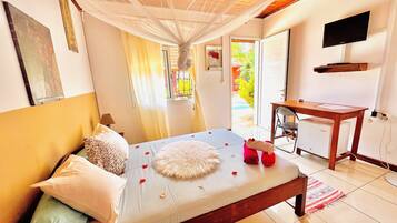 Comfort Double Room, Non Smoking, Pool View