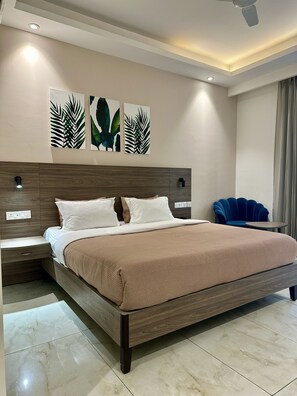 Luxury Double Room | Pillow-top beds, individually furnished, desk, laptop workspace - Flock Hotel (Gurugram)