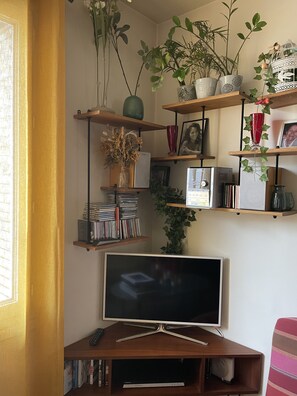 Interior - Beautiful appartment for 6 in Paris 17 near Champs Elysées  (Paris)