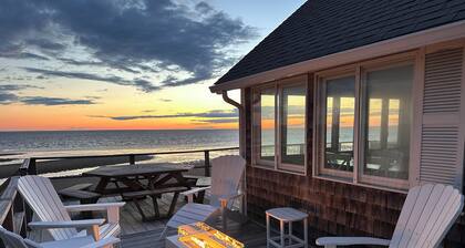House&Cottage~Seaside Castaway Compound