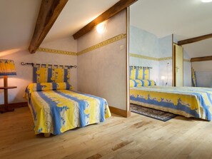 2 bedrooms