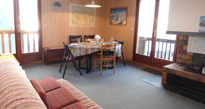 Chalet familial 6 pers. à 800m des remontées mécaniques - Saint-Lary-Soulan.