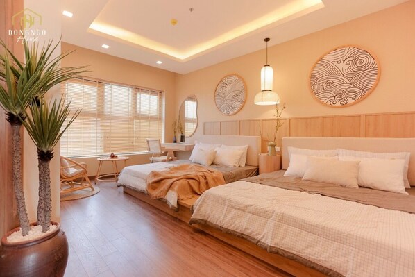 패밀리 아파트 | 2 개의 침실, 고급 침구, 각각 다르게 가구 비치, 책상