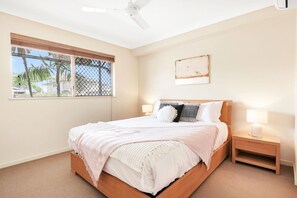 2 Schlafzimmer, Bügeleisen/Bügelbrett, Reisekinderbett, kostenloses WLAN