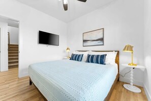 10 chambres, fer et planche à repasser, lit de bébé portatif, Wi-Fi