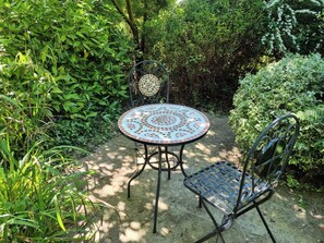 Cottage | Outdoor dining
