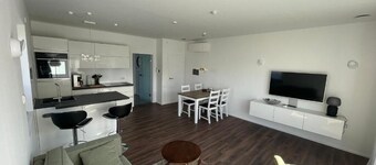 Kleines Friesenhaus am Wangermeer mit Privatstrand