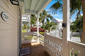 Terrace/patio - Private Pool Home: 3BR/2.5BA Sanctuary Village Villa 7221 (Duck Key)