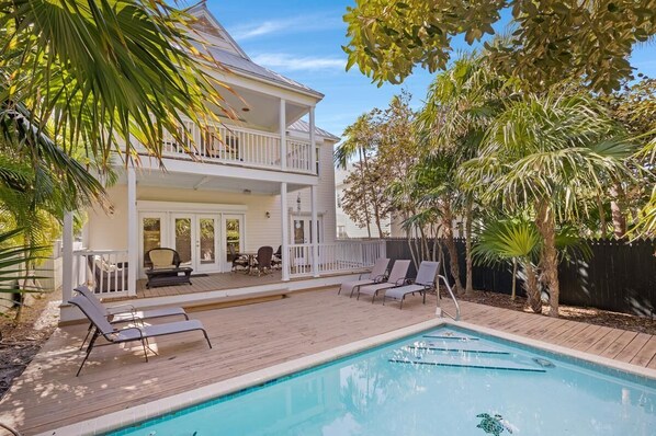 Pool - Private Pool Home: 3BR/2.5BA Sanctuary Village Villa 7221 (Duck Key)
