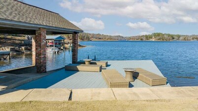 Magnolia Tides- Incredible Views @ Lake Tuscaloosa