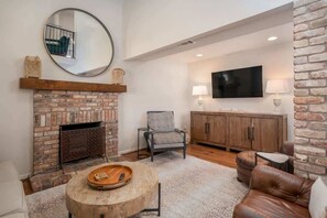 TV, offices
