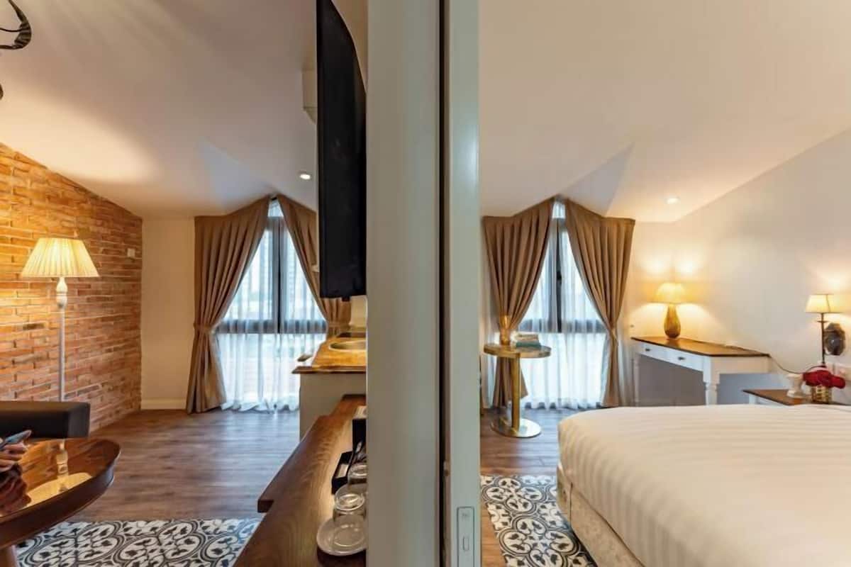1 Schlafzimmer, Pillowtop-Betten, Schreibtisch