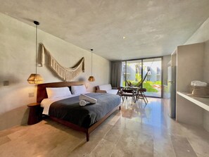 Caja de seguridad en la habitación, wifi gratis y ropa de cama 