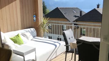 Apartment, 1 Bedroom, Smoking, Terrace | Property grounds